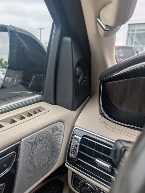 2020 Lincoln Navigator